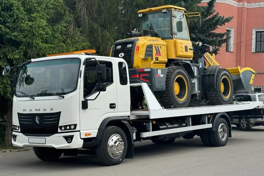 Перевезення несправних авто та спецтранспорту евакуатором